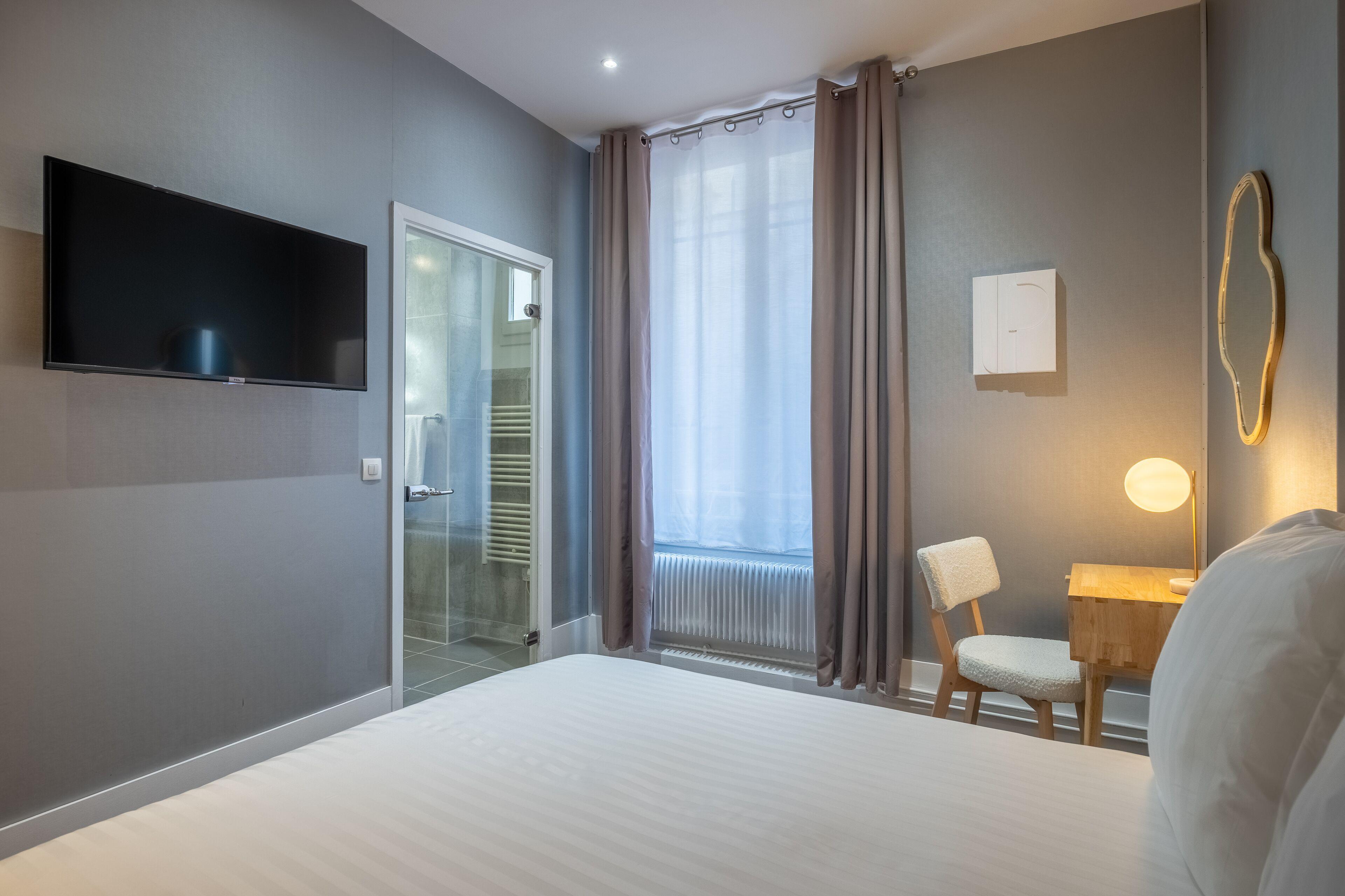 Makom Pereire 3* Parigi